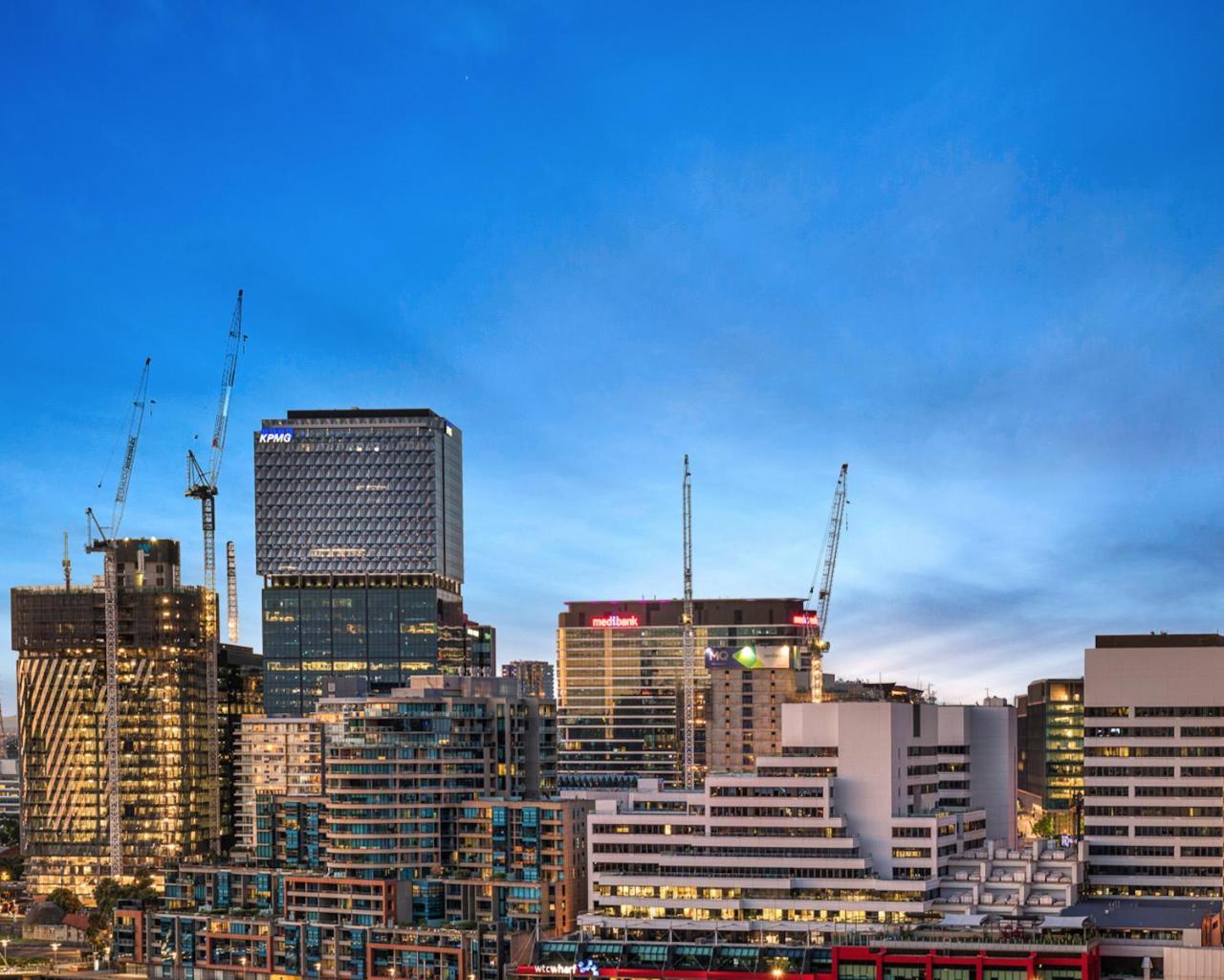Premier Stays Melbourne Exterior photo